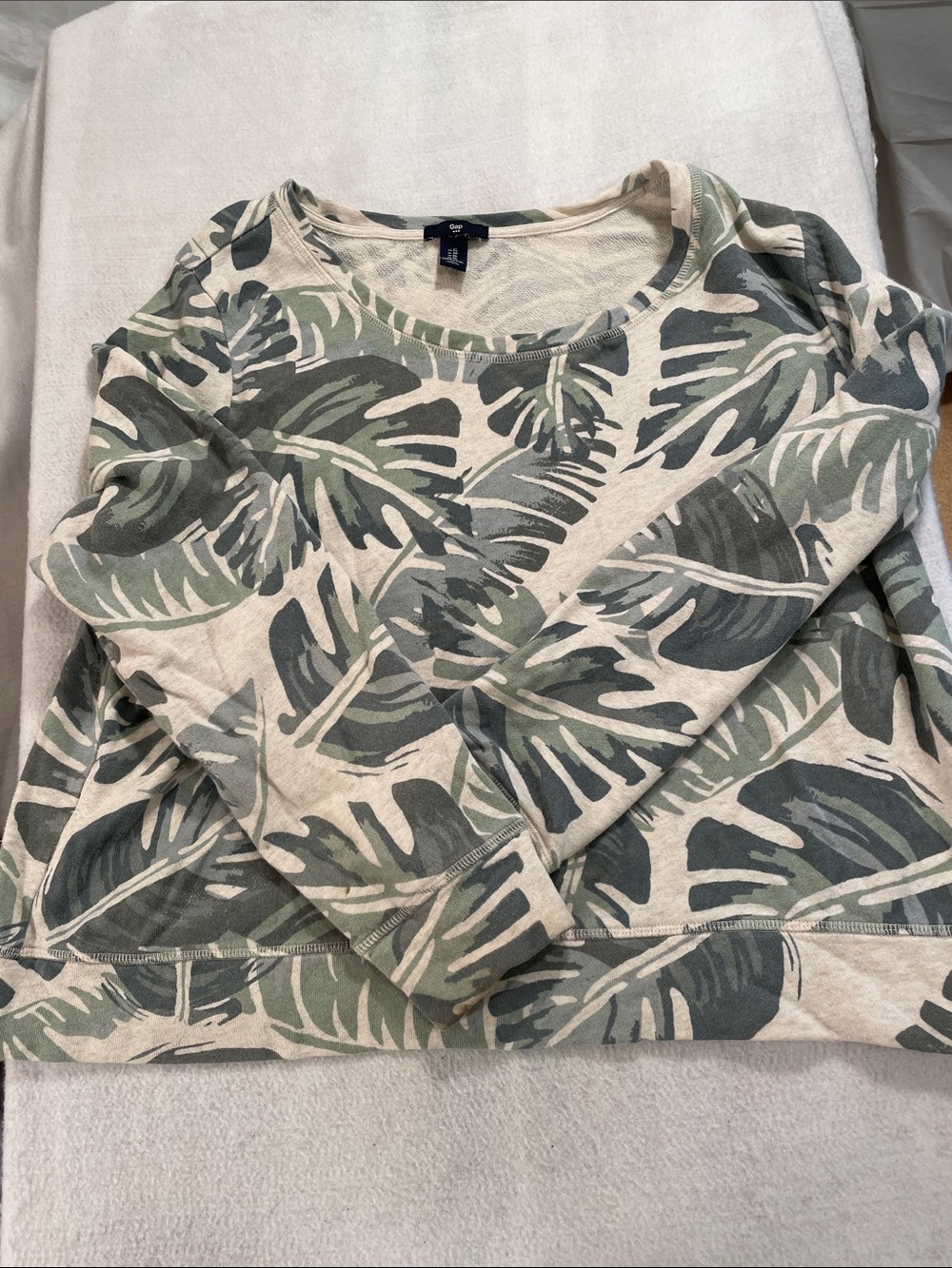 GAP Cream Sweatshirt with Green Leaf Print